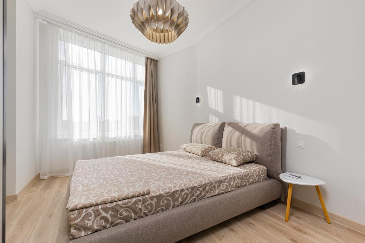 Sea Symphony Luxury 3-Bedrooms Apartment Odessa Exterior photo