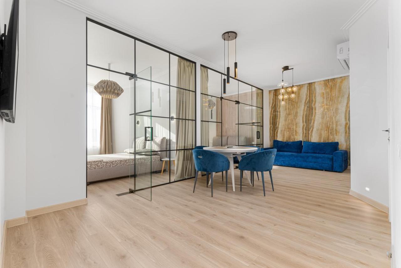 Sea Symphony Luxury 3-Bedrooms Apartment Odessa Exterior photo