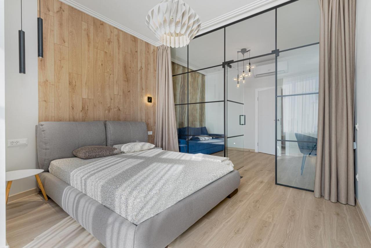 Sea Symphony Luxury 3-Bedrooms Apartment Odessa Exterior photo